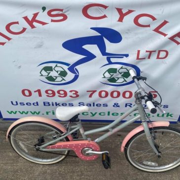 Pendleton Hanberry 20” Wheel Girls Bike. £60