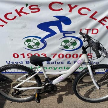 Dawes Sapphire 24” Wheel Girls Mountain Bike. £85