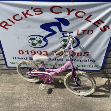Professional Lizzie 18” Wheel Girls Bike. £40