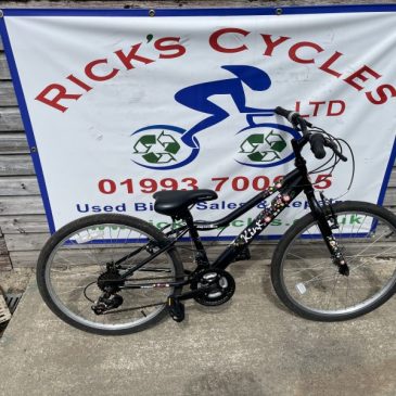 Apollo Kink 24” Wheel Girls Bike. £65