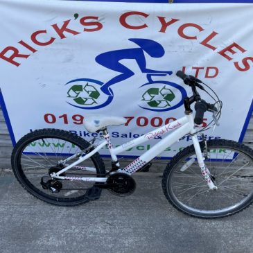 Raleigh Krush 24” Wheel Girls Mountain Bike. £50