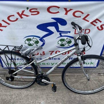 Ridgeback Comet 19” Frame Ladies Hybrid Bike. £165