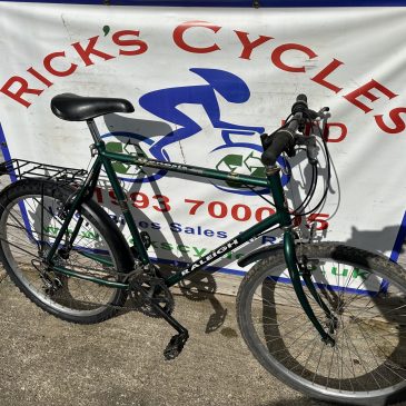 Raleigh Genesis Limited Edition 23” Frame Mountain Bike. £145. Refurbished!!