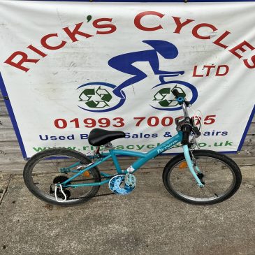 B-Twin 20” Wheel Girls Bike. £70. Refurbished!!