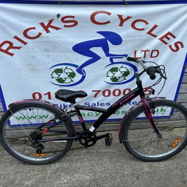 B-Twin Poply 500 24” Wheel Girls Bike. £85. Refurbished!!