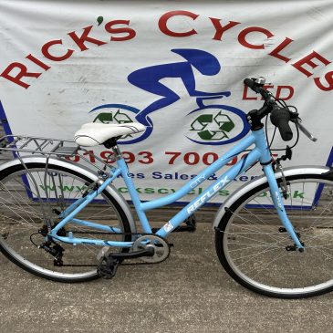 Reflex City 18” Frame Ladies Hybrid Bike. £95. Light Alloy Frame.