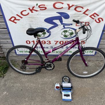 Venture Crystal 20” Frame Ladies Bike. £110. Ideal Student Bike