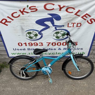 B-Twin Original 120 20” Wheel Girls Bike. £65. Serviced