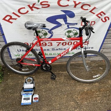 Apollo Slant 20” Frame Urban Bike. £100. Includes 12” D-Lock & Lights! Ideal student bike!