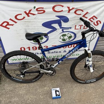 Giant Anthem1 17.5” Frame Mountain bike. £475. Nice Light weight!