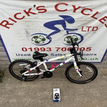 Frog 55 (Large) 20” Wheel Kids Bike. Spotty No4. £165. Available other colours.