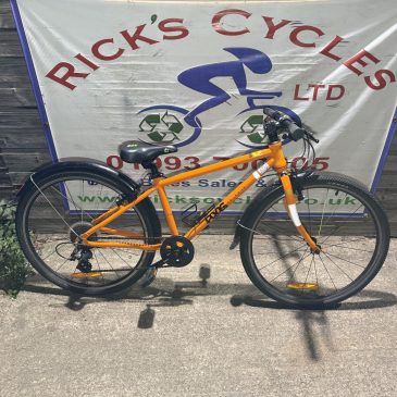 Frog 69 26” Wheel Unisex Kids Bike. Orange No3. £230. Serviced. Great