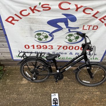 Frog 53 City 20” Wheel Girls Bike in Black. Very rare bike. £245. New £550!