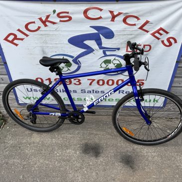 Frog 78 26” Wheel Unisex Hybrid Bike. Blue No3. £295. Refurbished!!