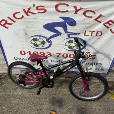 Apollo Charm 20” Wheel Girls Bike. As New! £85. Ideal Christmas Gift!