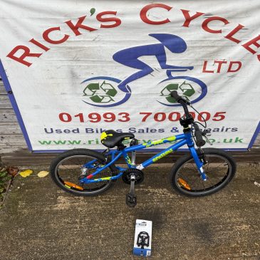 Squish 18” Wheel Unisex Bike. Blue! No4. £165. Excellent