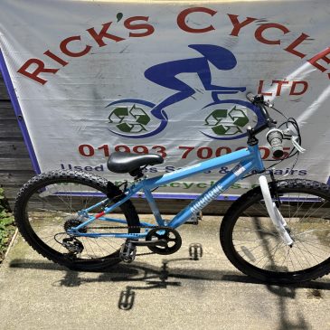 Piranha Airborne 24” Wheel Kids Bike. £85. Serviced!