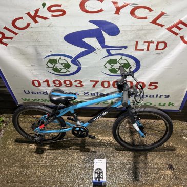 Frog 55 (Large) Team Sky 20” Wheel Kids Bike. Sky3. £175