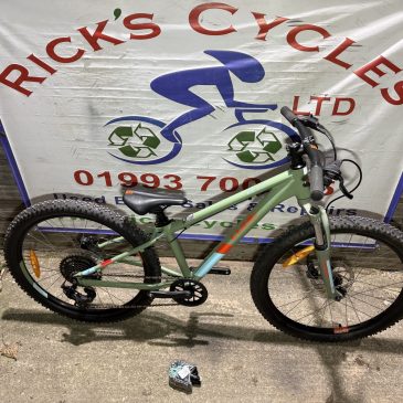 Cube Acid Race 12.5” Frame, 24” Wheel Unisex Kids Mountain Bike. No2. £295. Serviced