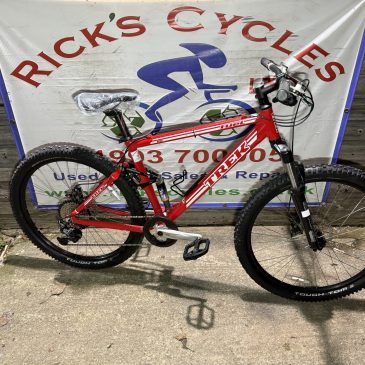 Trek Fuel 80 18” Frame Full Suspension Bike.  WAS £450. NOW £425!! Refurbished!!