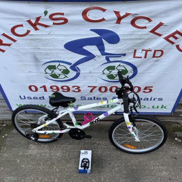 Frog 55 (Large) 20” Wheel Kids Bike. Spotty No8. £185. Refurbished!! Available other colours.