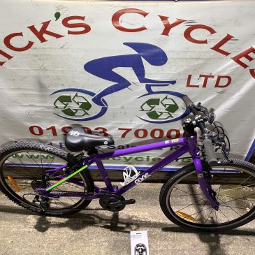 Frog 61 24” Wheel 14” Frame Unisex Kids Bike. Purple No1. £220! Serviced