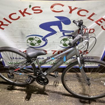 Apollo Excelle 14” Frame Girls/Ladies Hybrid Bike. £85