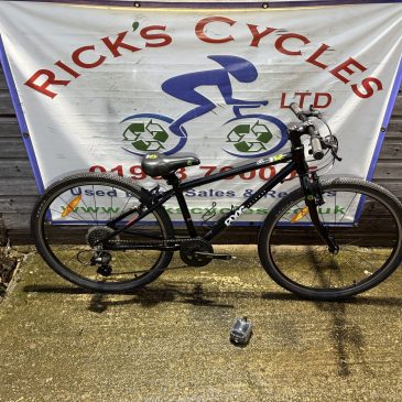 Frog 69 14” Frame, 26” Wheel Girls Bike. Black No1. £225