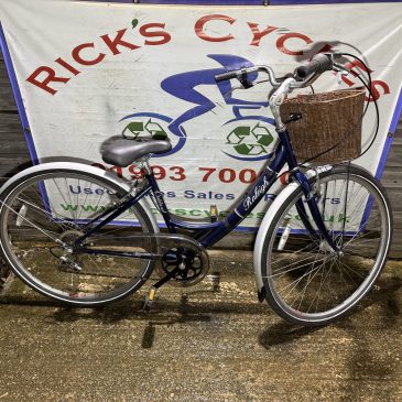 Raleigh Oakland 16” Frame Ladies Town Bike. £125. Serviced.