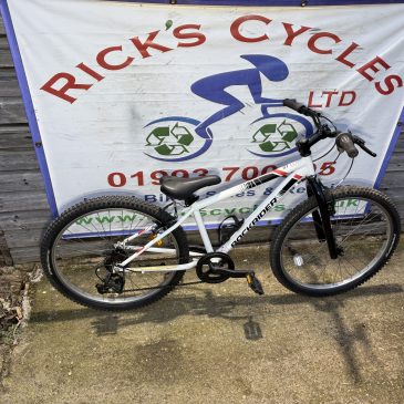 Rockrider ST100 24” wheel Kids Mountain Bike. £85. Great Condition