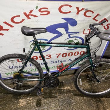 Raleigh Atlanta 23” Frame Gents Mountain Bike. £95. Excellent!!