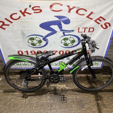 Frog 62 12” Frame, 24” Wheel Unisex Kids Bike. Black No6. £195. Serviced.