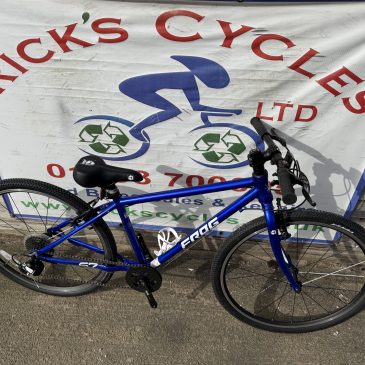 Frog 67 14” Frame, 26” Wheel Unisex Kids Bike. Electric Blue No1. £295