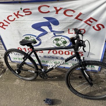 Frog 78 26” Wheel Unisex Hybrid Bike. Blue No5. £295