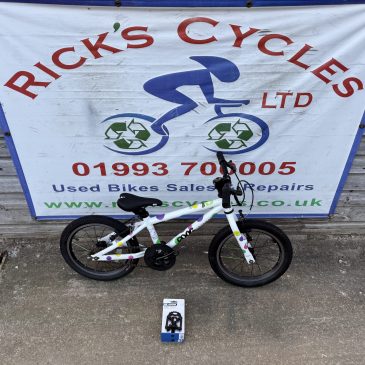 Frog 48 16” Wheel Kids Bike. Spotty No2. £145. Serviced