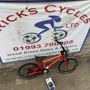IslaBike Cnoc 16” Wheel Kids Bike. Red No7! £150. Only 6.5Kg!