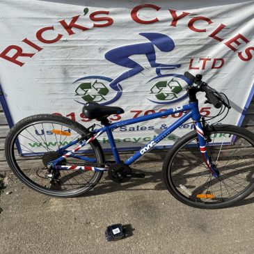 Frog 69 14” Frame, 26” Wheel Unisex Kids Bike. Union Jack No1. £225. Serviced