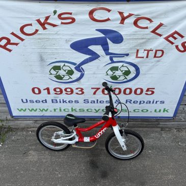 WOOM 1 Plus 14” Wheel Balance Bike. £165. Very light weight!! Only 4Kg!