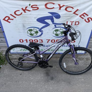 Specialized HotRock 24” Wheel Girls Bike. £125. Refurbished!!