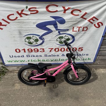 Trek PreCaliber Fat Tyre 16” Wheel Girls Bike. Pink! £185. Was £400 when new!