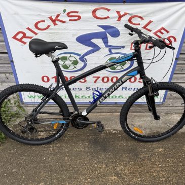 B-Twin RockRider RC Spec! 23.5” (XXL) Frame Mountain Bike. £245. Refurbished
