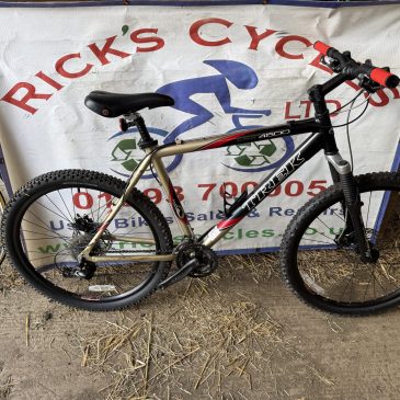 Trek 4 series 20” Frame Mountain Bike. £185. Great. Serviced