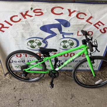 Forme Kinder MX24 24” Wheel Kids Bike. Green No9. £225. Excellent