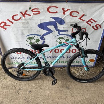 Rockrider ST500 24” Wheel Unisex Bike. £85.
