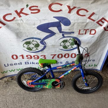 Apollo Fade 16” Wheel Boys BMX. £40. Serviced