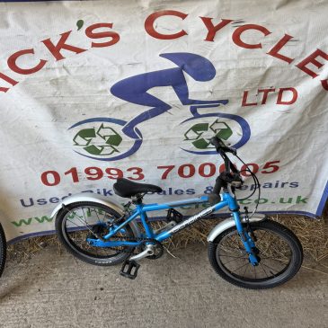 IslaBike Cnoc 16” Wheel Kids Bike. £125. Only 6.8Kg!