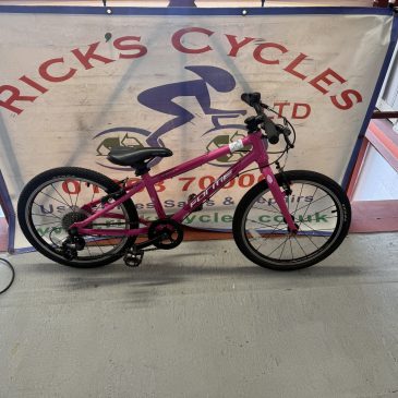 Forme Kinder MX20 20” Wheel Girls Bike. Pink No18. £165. Nice light weight Bike