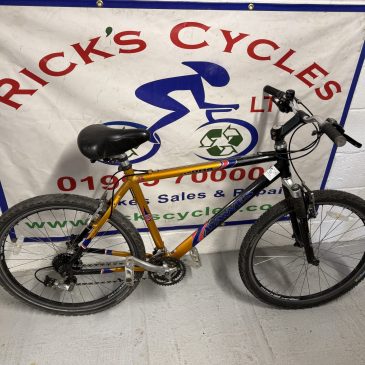 Dawes Acoma 20” Frame Mountain Bike, Serviced. £100.  Idea student bike!