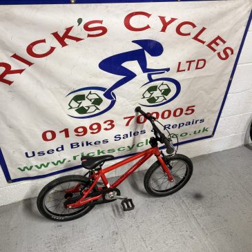 IslaBike Cnoc 16” Wheel Kids Bike. Red No9! £150  Only 6.5Kg! Serviced