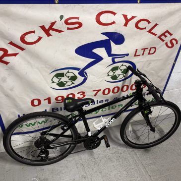Frog 61 24” Wheel Unisex Kids Bike. Black No2. £250!! Excellent